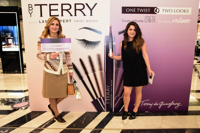 By Terry Lash-Expert Twist Brush